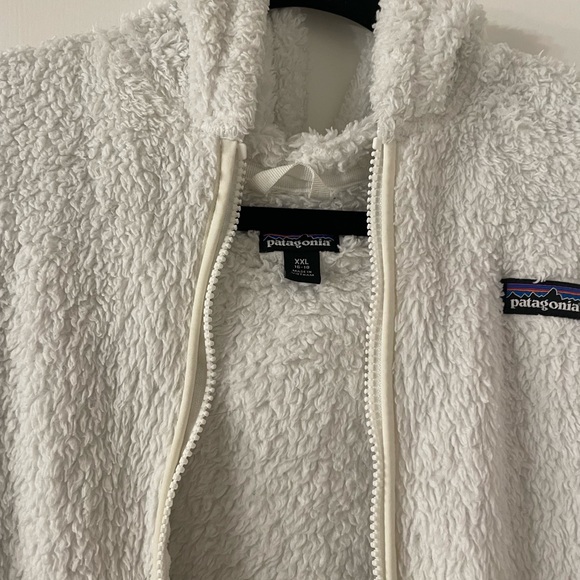 Patagonia Girl’s Los Gatos Hoodie - Picture 3 of 4